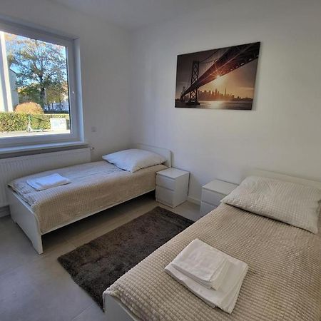 Monteurzimmer Mit Zwei Einzelnen Betten In Einer 3Zi Wohnung Mit Kueche Und Bad Osnabrück Exterior foto