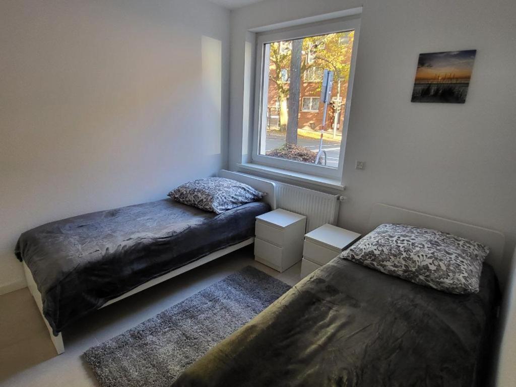 Monteurzimmer Mit Zwei Einzelnen Betten In Einer 3Zi Wohnung Mit Kueche Und Bad Osnabrück Exterior foto